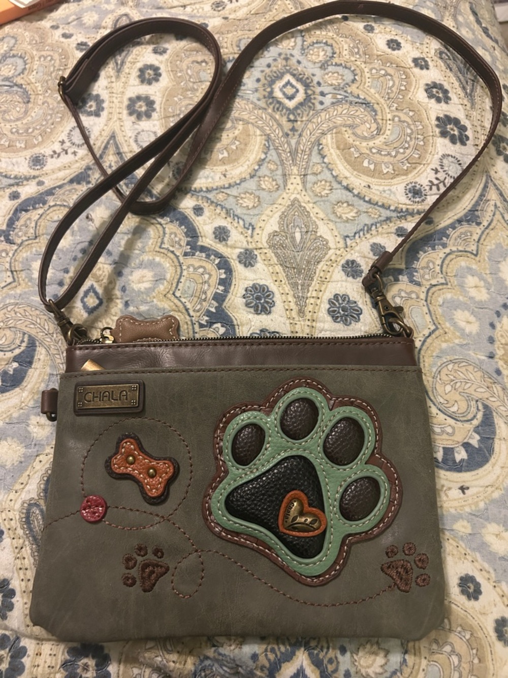 Attention DOG LOVERS!  Chala Paw Print Crossbody Bag! BRAND NEW!